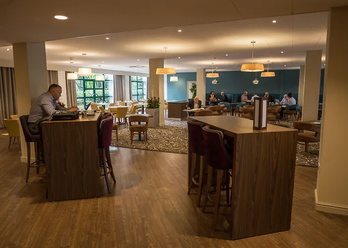 Clarion Cedar Court Wakefield Hotel
