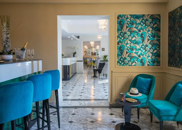 Hotel Carlton