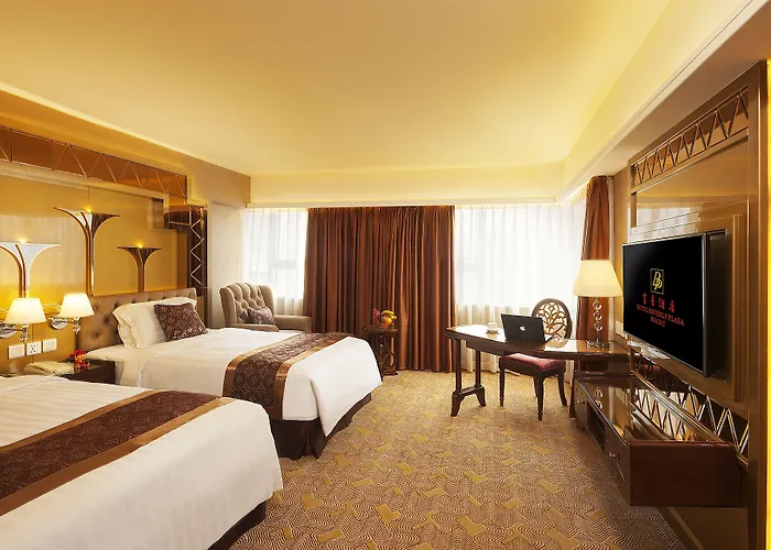 Hotel Beverly Plaza
