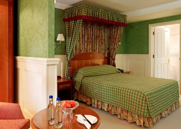 Marygreen Manor