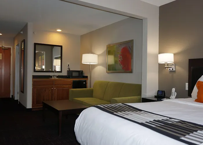 Wingate By Wyndham Columbia