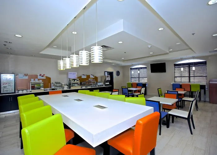 Holiday Inn Express & Suites Atlanta Ne- Duluth By Ihg