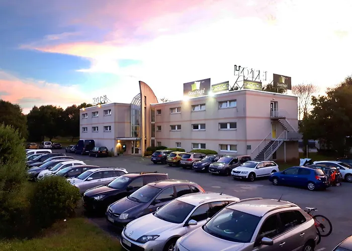 Good Night Hotel