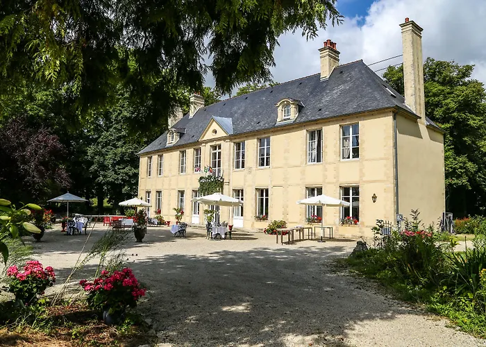 Chateau De Bellefontaine - Teritoria