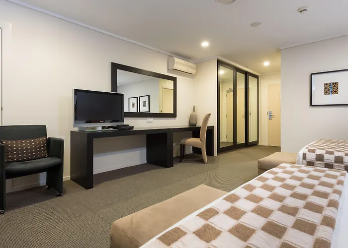 Hotel On Devonport