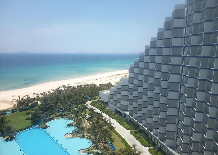 The Sun Arena Oceanview Cam Ranh Resort