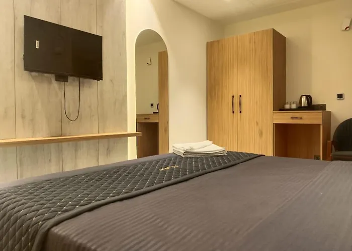 Hotel Imperia Grand
