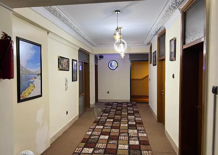 Star Shirpoor Guest House