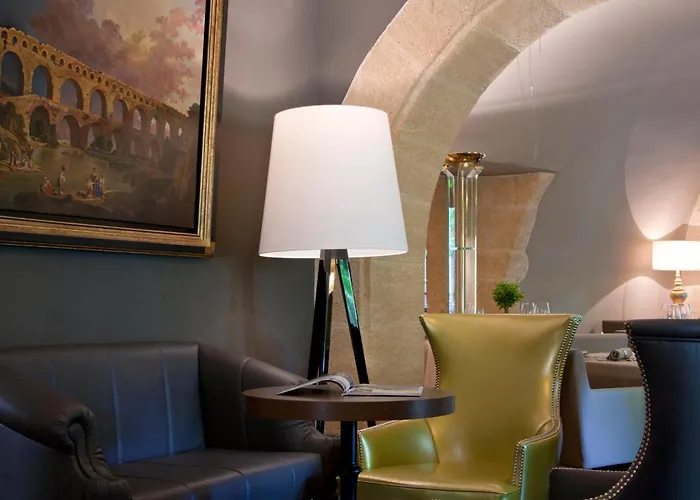 Le Castellas Hotel & Spa - Pont Du Gard - Uzes