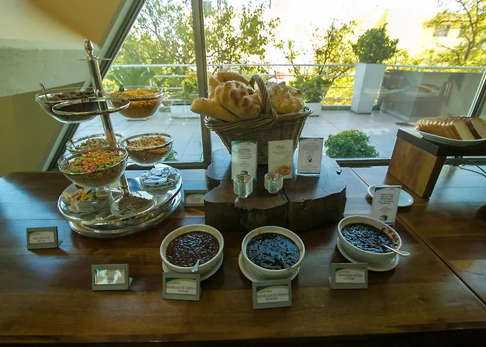 Hotel Tower Inn & Suites