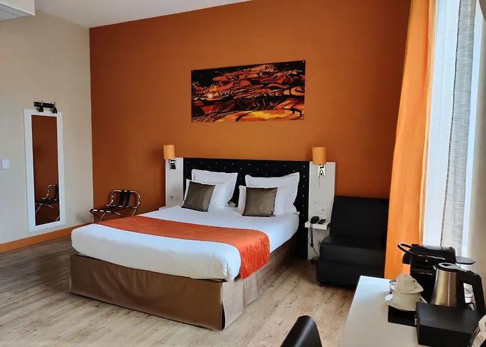 The Originals Boutique, Hôtel de l'Univers, Montluçon (Inter-Hotel)