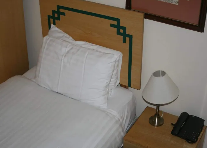 Hanover Hotel