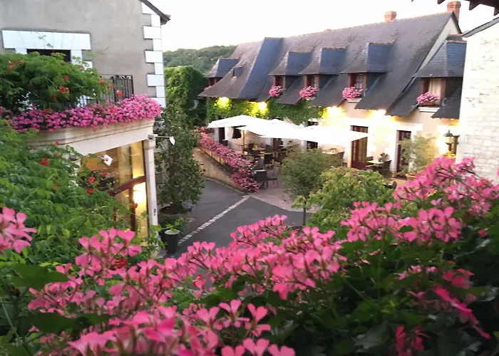 Logis Hotel La Croix Blanche Fontevraud