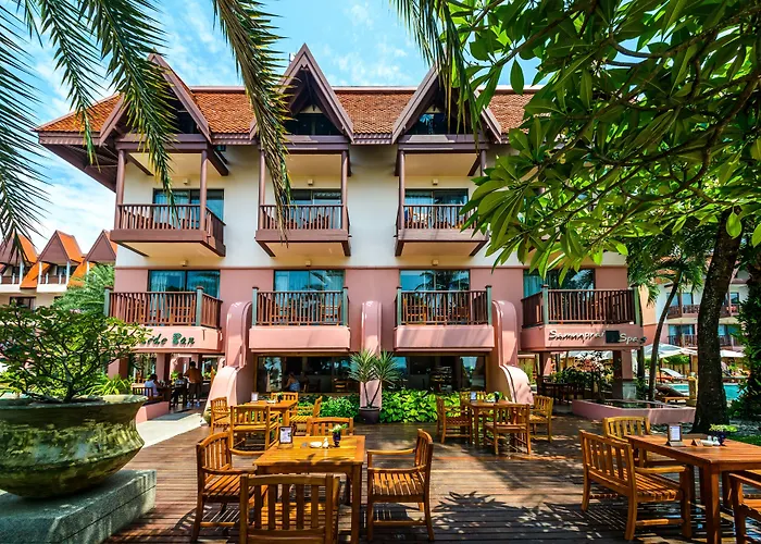 Seaview Patong Hotel