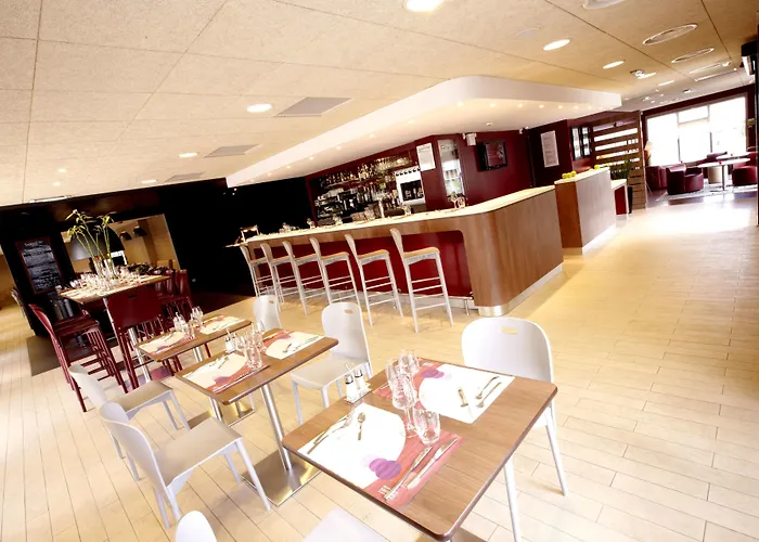 Hôtel Restaurant Campanile Guéret