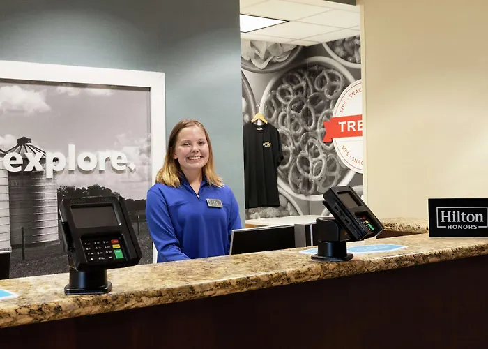 Hampton Inn & Suites Rogers