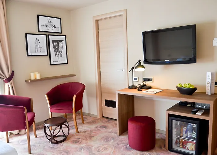 Hotel Capitolina City Chic