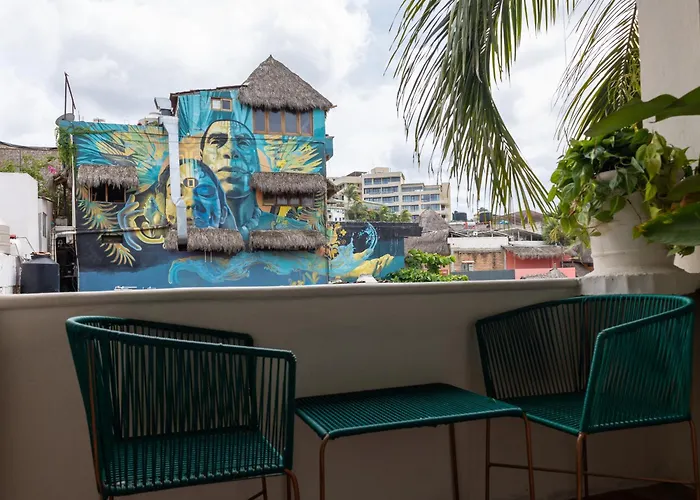 Sayulita Central Hotel