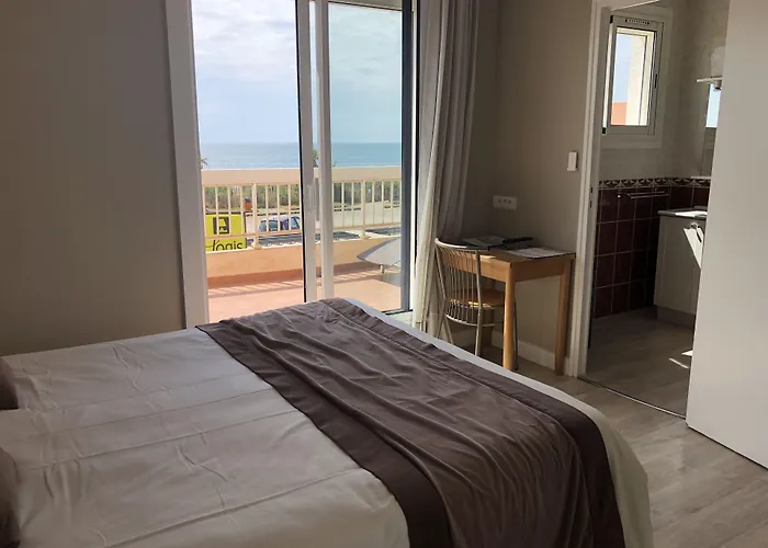 Logis Hotel Restaurant Le Mirador