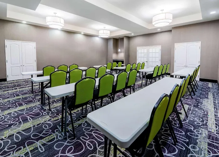 La Quinta By Wyndham Dfw Airport West - Bedford