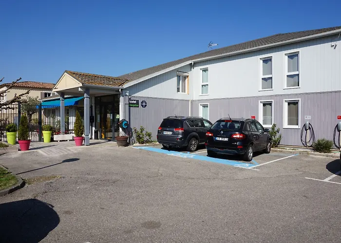 Logis Hôtel Acotel Le Pontet 