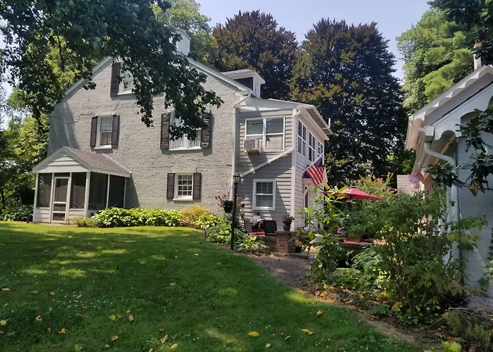 The Carriage Inn Bed And Breakfast Charles Town