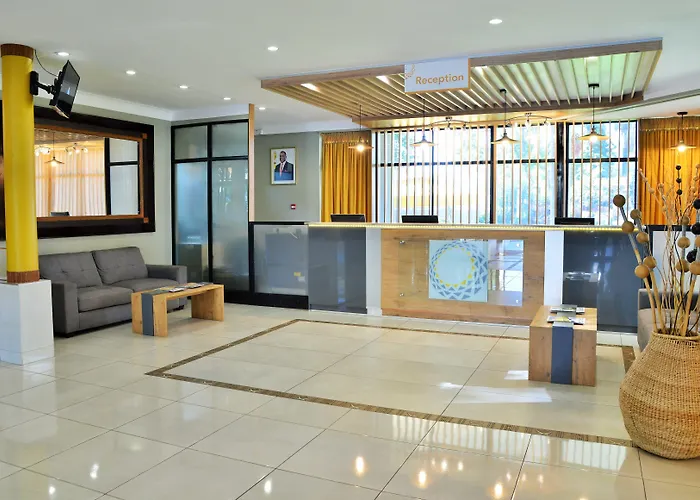 Cresta Oasis Hotel