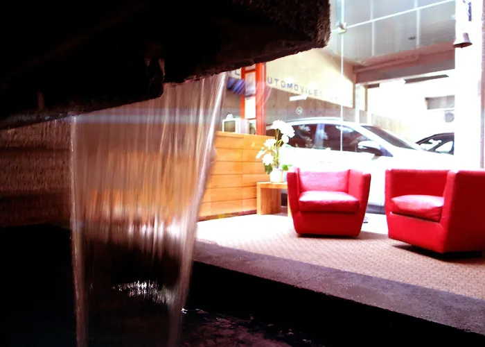 Oliva Plaza Hotel