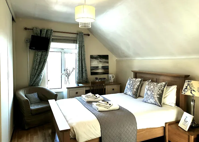 Oyo Lina Guest House