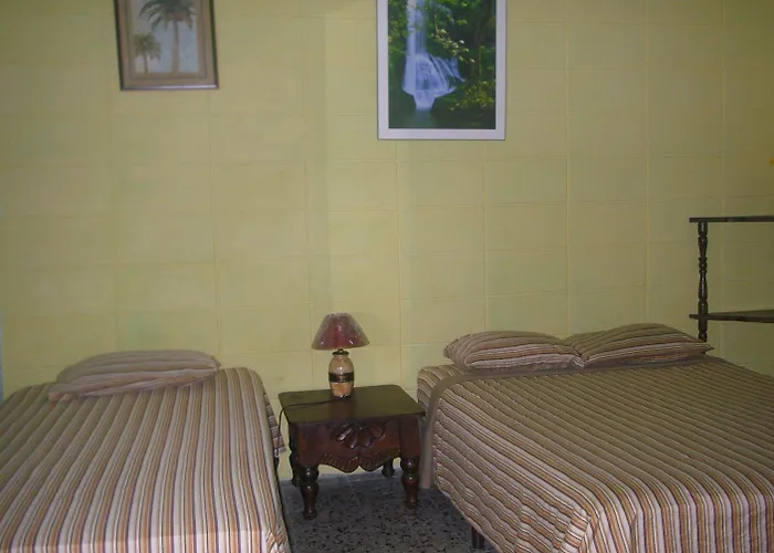 Guesthouse Dos Molinos B&B