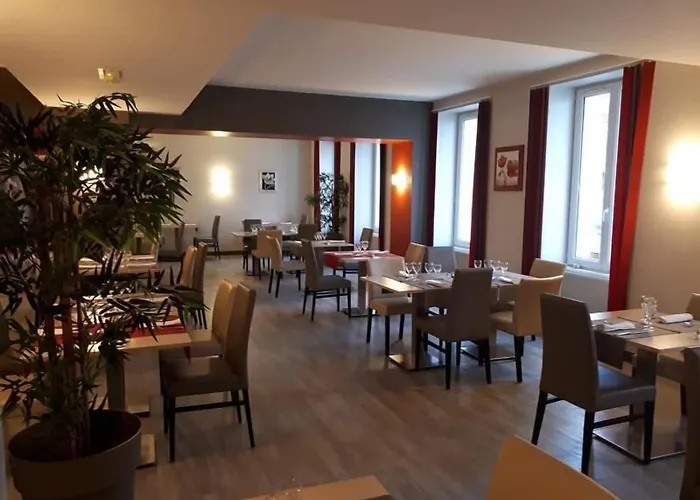 Hotel Restaurant La Boule D'Or