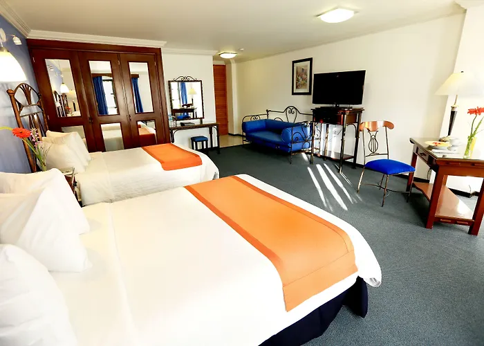 Hotel Ciros