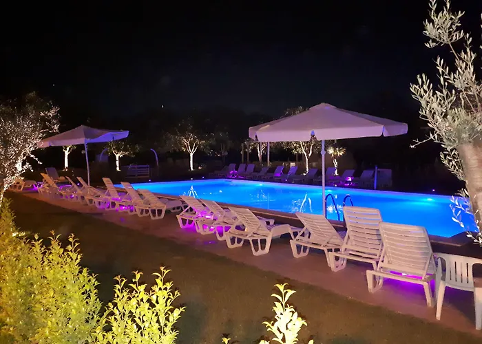 Hotel Village