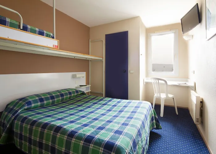 Hôtel Mister Bed Saran