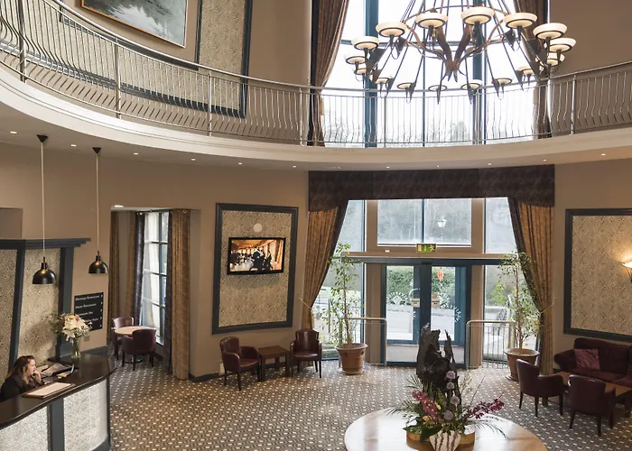 Riverside Park Hotel