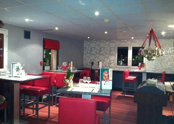 Fasthotel Orléans Nord Artenay