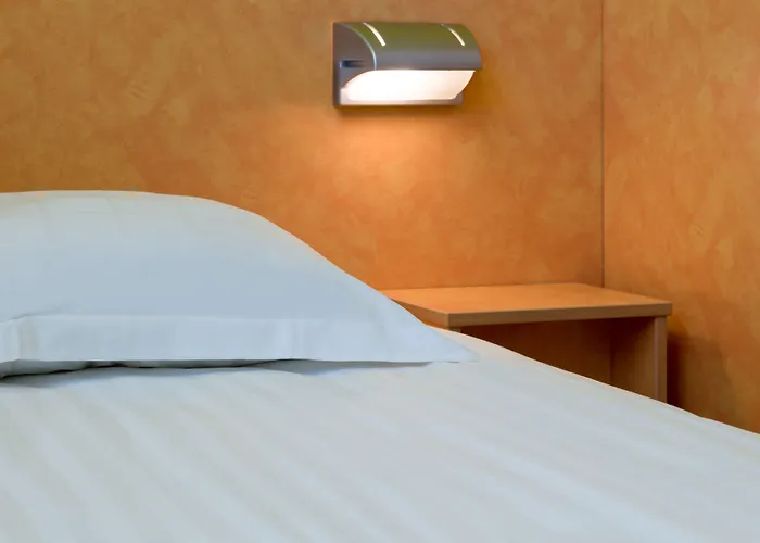 The Originals Access, Hotel Saint-Flour