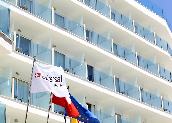 Universal Hotel Perla