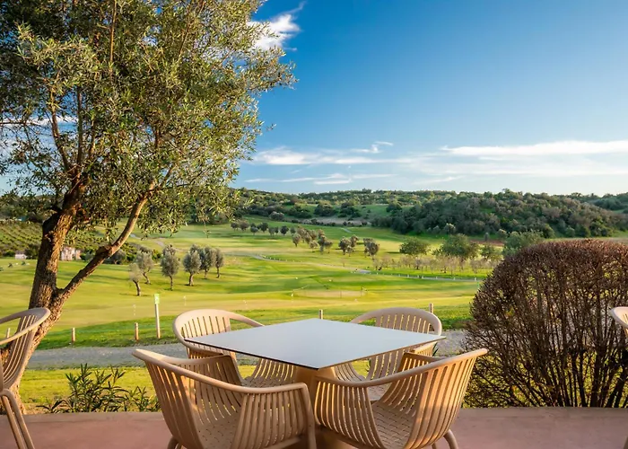Nau Morgado Golf & Country Club