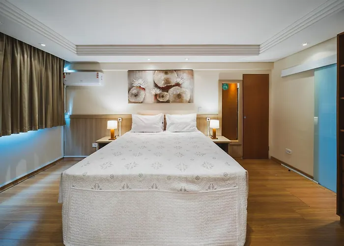 Hotel Golden Park Curitiba By Nacional Inn