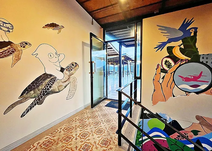 The Sixteenth Naiyang Beach Hotel- Free Schedule Airport Shuttle