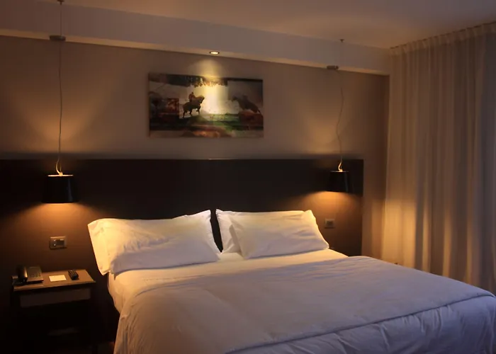 AXSUR Design Hotel
