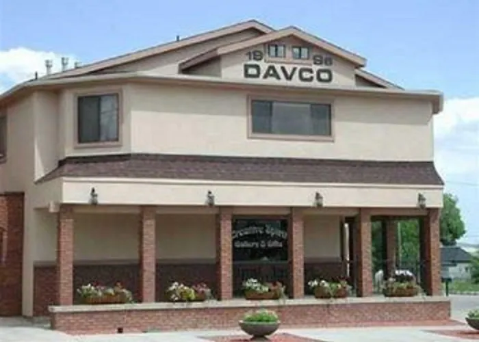 The Snuggle Inn