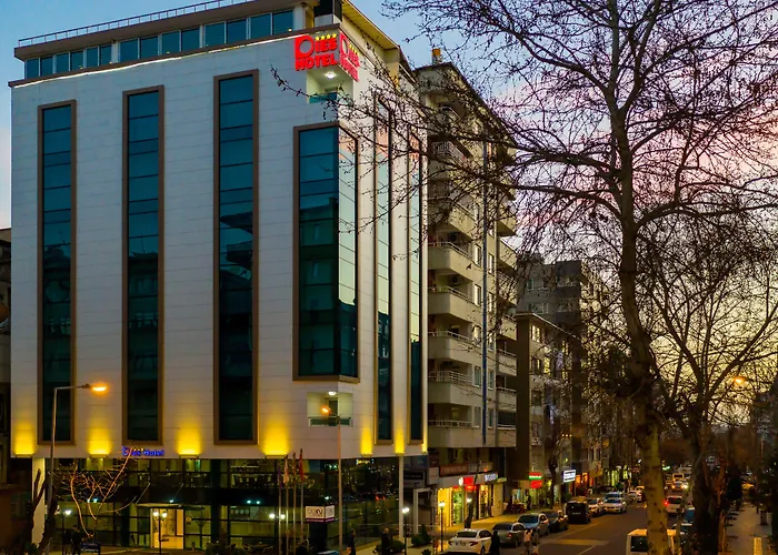 Dies Hotel
