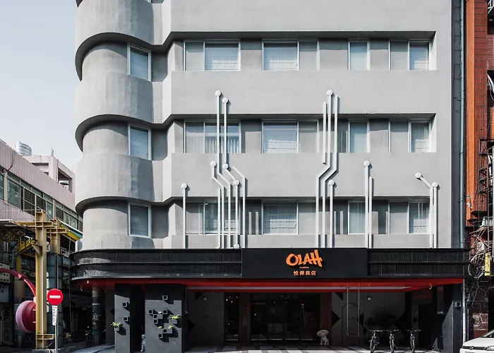 Olah Poshtel - Taichung Station