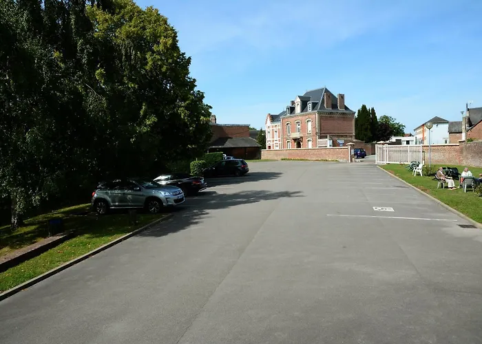Logis Hôtel Restaurant La Paix