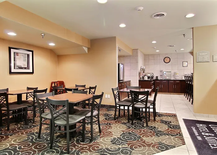 Amerivu Inn And Suites - Crookston