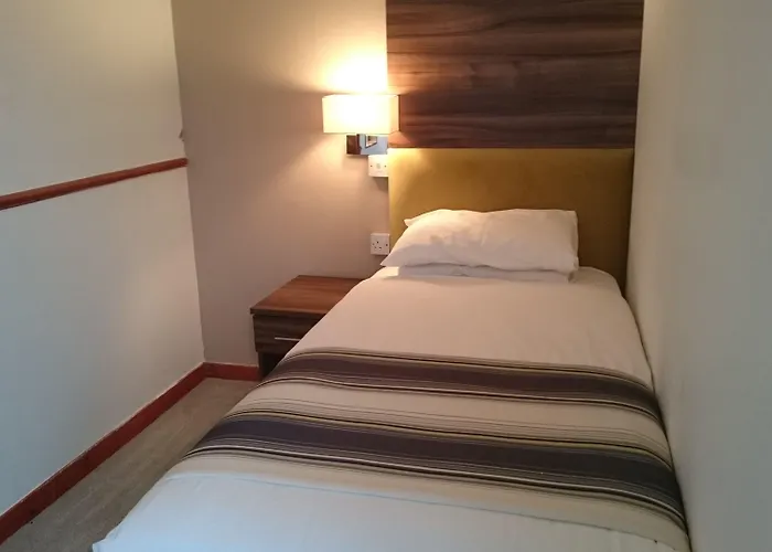 Livingston Lodge Hotel