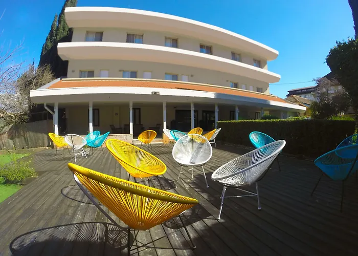 Metulla Travel Hotel