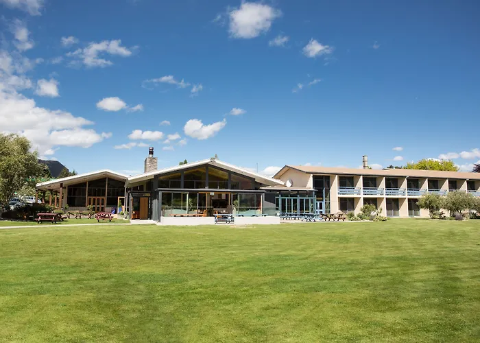 Wanaka Hotel